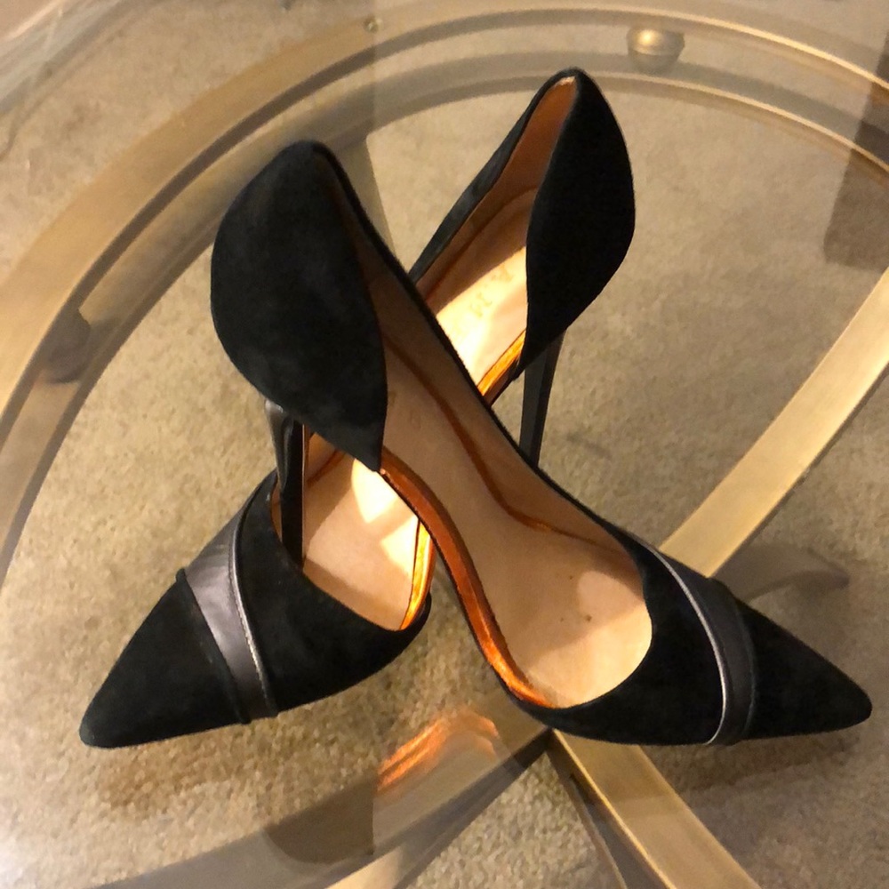 L.A.M.B.  Kadie Women’s Black Pumps